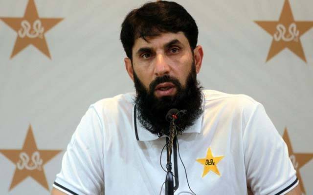  انگلینڈ کے ہاتھوں شکست۔۔۔ ہیڈکوچ مصباح الحق کا بیان سامنے آ گیا
