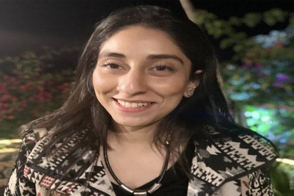 سابق پاکستانی سفیر کی بیٹی کا محبوب نے گلا کاٹ ڈالا