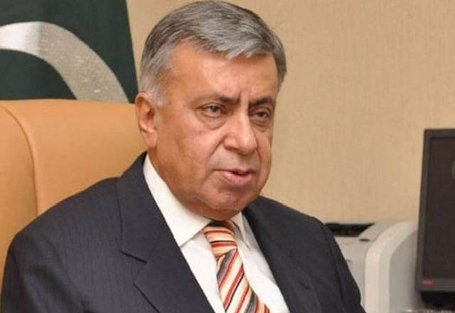 مرحوم صحافی عارف نظامی کی نمازہ جنازہ پر چوری کی واردات