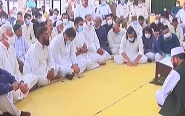سینئر صحافی عارف نظامی کے لئے قرآن خوانی 