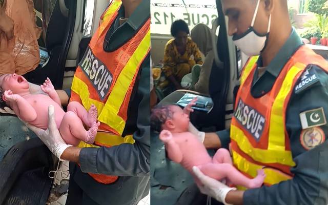  خاتون نے ایمبولنس میں بچے کو جنم دے دیا 