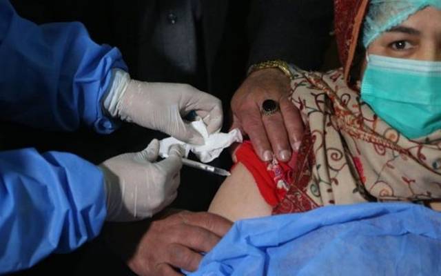 کورونا ویکسین نہ لگوانے والے افراد کیلئے،،، بڑی سزا،،،