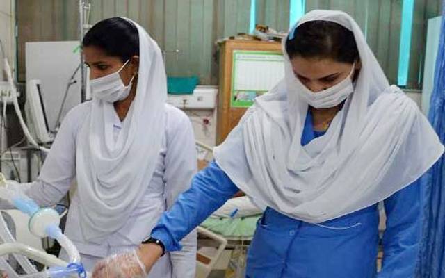 کورونا کے جان لیوا وار؛ پنجاب میں 29 ہیلتھ ورکرز جاں بحق