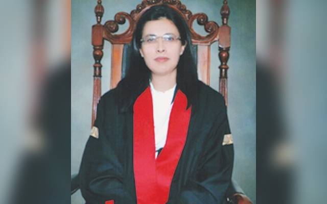 جسٹس عائشہ ملک کو سپریم کورٹ کی پہلی خاتون جج مقرر کرنے پر غور