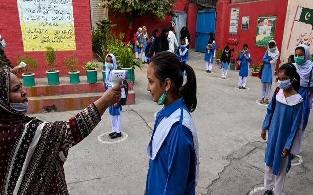 محکمہ سکول ایجوکیشن کا ویکسین نہ کرانیوالوں کیخلاف ایکشن کا فیصلہ 