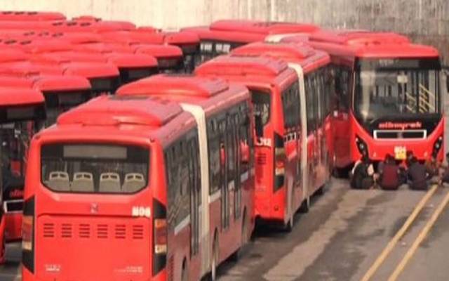 ماس ٹرانزٹ اتھارٹی کی وعدہ خلافی,میٹرو بس ڈرائیورزسراپا احتجاج