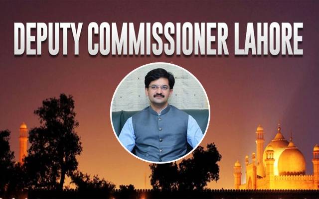پیٹرول پمپ انتظامیہ ہوجائیں ہوشیار؛ ڈپٹی کمشنر لاہور نے بڑا قدم اٹھالیا
