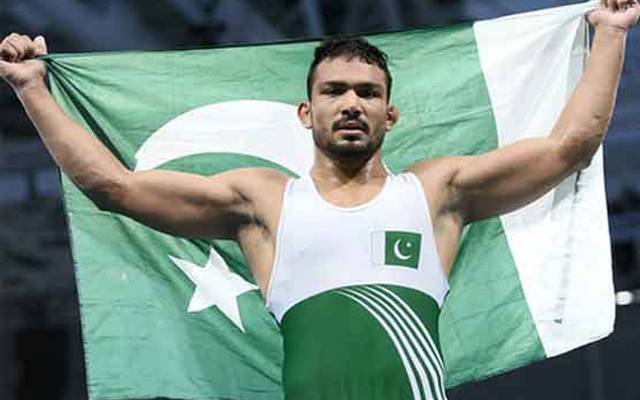 ورلڈ بیچ ریسلنگ، انعام بٹ نے آذربائیجان کے پہلوان کو چت کردیا
