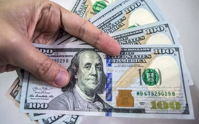 ڈالر کی اونچی اڑان،  ملکی تاریخ کی نئی بلند ترین سطح پر پہنچ گیا