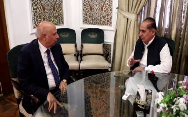 ڈالر کی بڑھتی قیمت سے تاجر بلبلا اٹھے،گورنر پنجاب کی تسلیاں