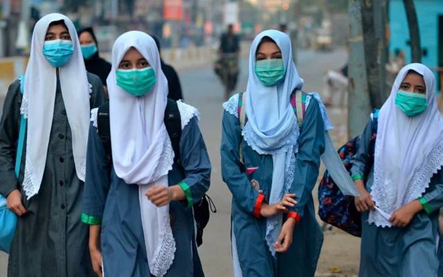 تعلیمی ادارے کھلنے کے باوجود طلبا کیلئے پریشان کن خبر