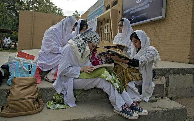 میڈیکل کالجوں میں داخلہ لینے کے خواہشمند طلبہ کیلئےاچھی خبر