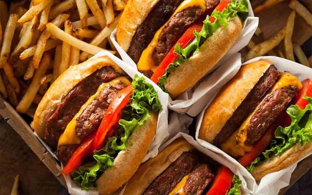 cancer-causing foods and cancer-fighting foods