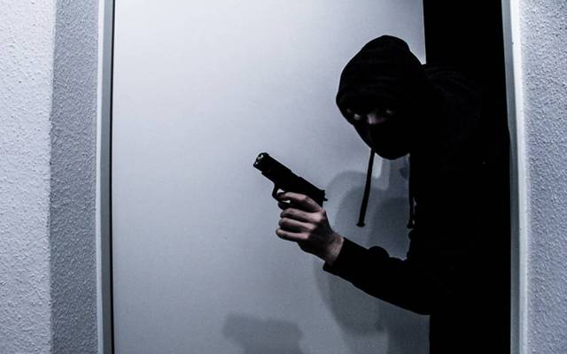 Robbery in Lahore