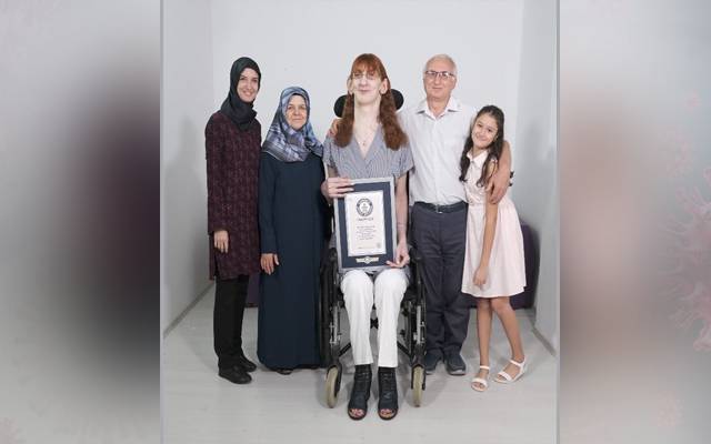 tallest woman