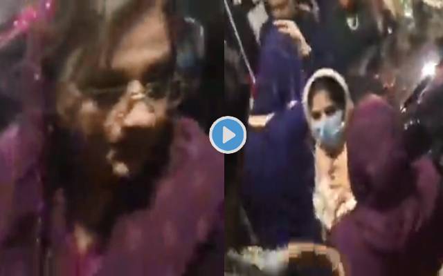 PML-N’s Azma Bokhari slaps man who misbehaved with her at PDM rally