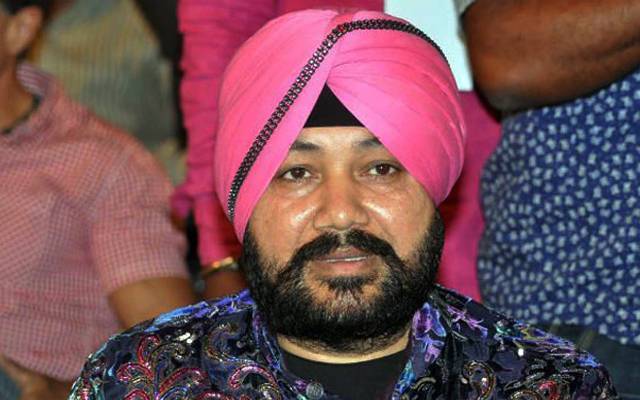 Indian singer Daler Mehndi pays special homage to the Holy Prophet