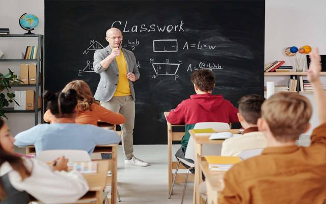 Teachers issue teaching in private acadmy