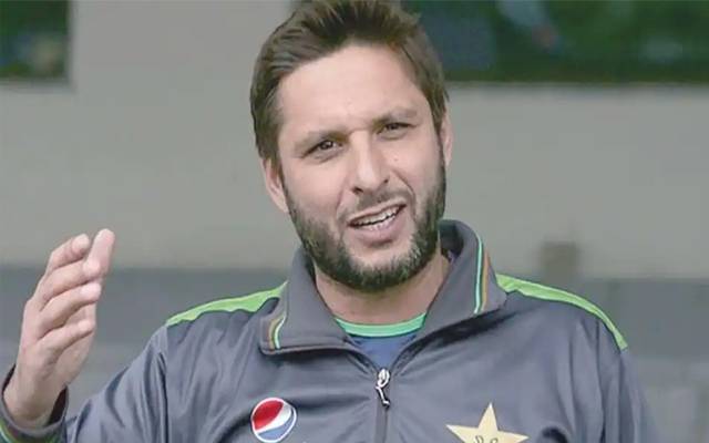 Former Pakistani all rounder