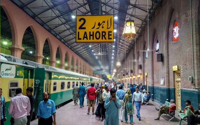 Train Service close for Lahore 