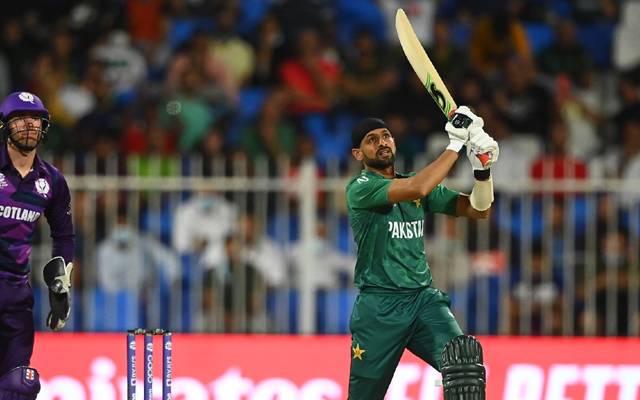 Shoaib Malik fifty 