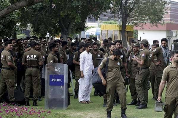 record robberies in lahore