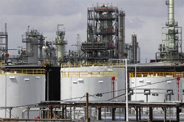 us president issued 50 million barrel fro oil reserves
