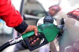 مہنگائی: نومبر میں پٹرول کی فروخت میں 9 فی صد کمی