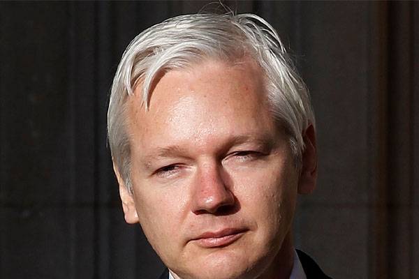 julian assange wikkipedia