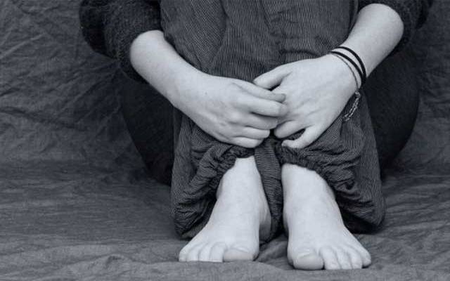 Girl Harassment by Clinic Doctor