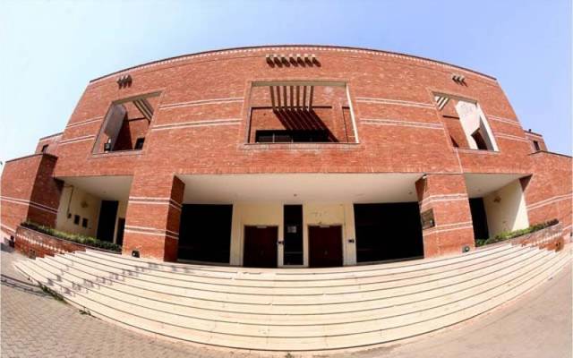  لاہور شہر میں سات سپورٹس کمپلیکس بنانے کا فیصلہ