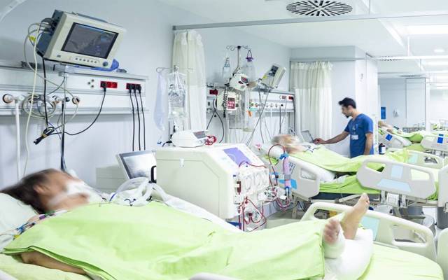 امریکا میں ایک روز میں کورونا کیسز کا نیا ریکارڈ