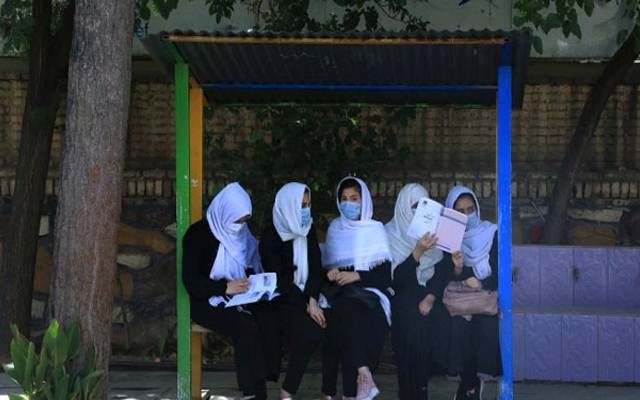موج مستی ختم..سکولز موسم سرما کی چھٹیوں کے بعد کھل گئے
