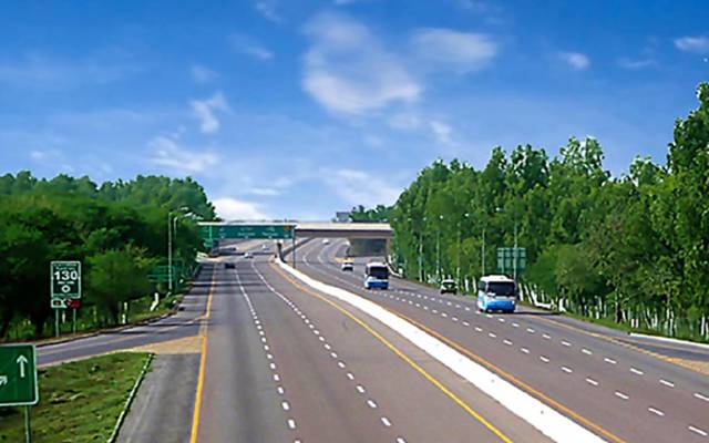 موٹر وےایم ٹو، ایم تھری کو ٹریفک کے لیے مکمل طور پر کھول دیا گیا 