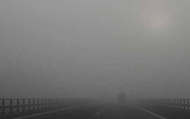 Motorway closed due to heavy fog