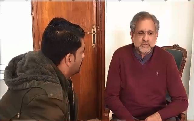 وزیراطلاعات کےدعوے غلط، حکومت مدت پوری نہیں کرے گی، شاہد خاقان عباسی