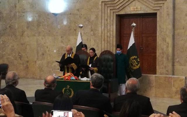 نئی تاریخ رقم، جسٹس عائشہ ملک سپریم کورٹ کی پہلی خاتون جج بن گئیں