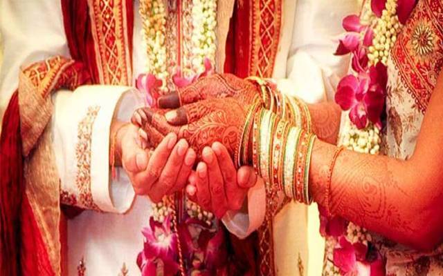 Groom slapped bride