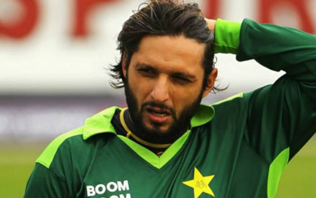 pakistani crickter
