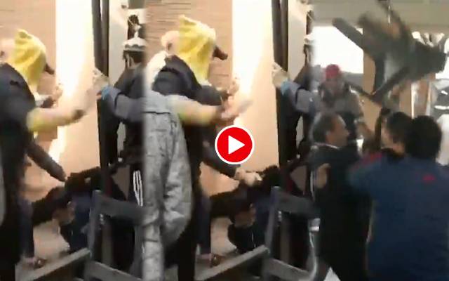  Session court fight video viral