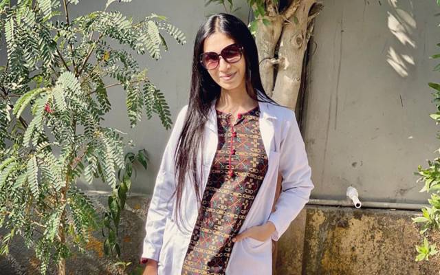 Dr Sara Gill get the house job in Jinnah Hospital Karachi