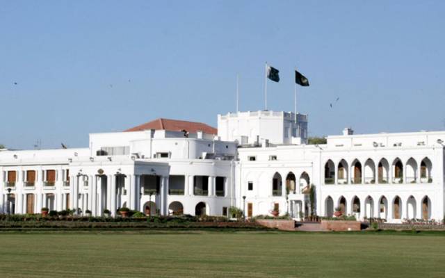 گورنرہاؤس اور بورڈ آف ریونیوکے ملازمین کو صحت کارڈ دینےکافیصلہ