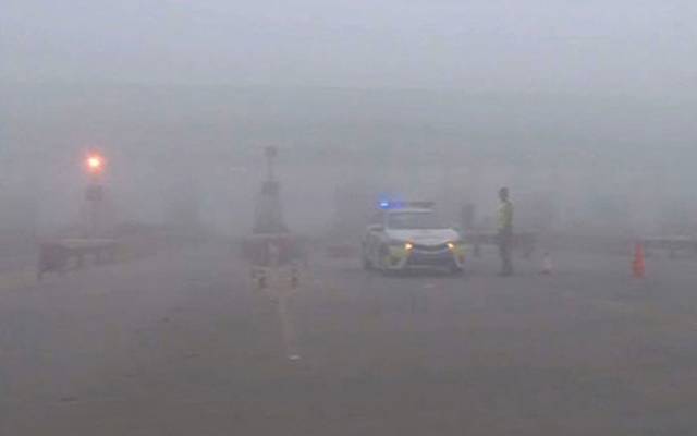 Motorway close due to fog