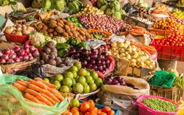  انتظامیہ ناکام ۔۔ دکاندار اپنی من مانی قیمتوں پر سبزیاں فروخت کرنے لگے