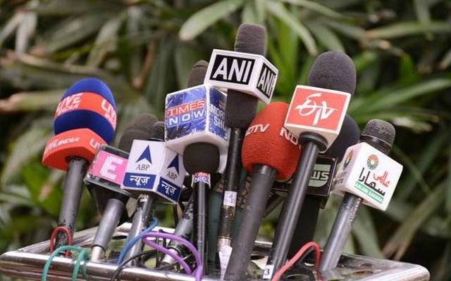مودی حکومت نے ملکی سلامتی کی آڑ میں بھارتی صحافیوں پربڑی پابندی لگادی