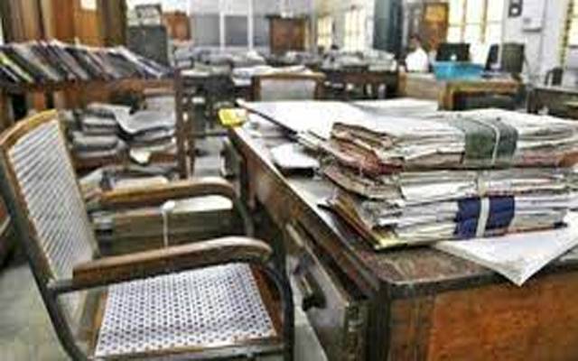 لاہور میں میرٹ کیخلاف بھرتیوں کا انکشاف