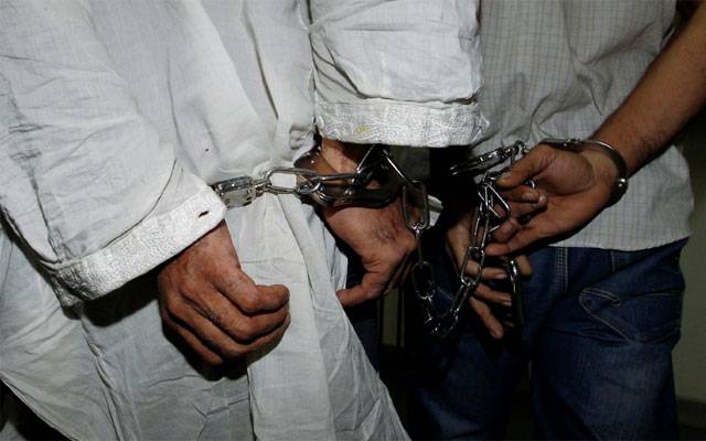 لاہور سے 15 ملزم گرفتار؛ چوری شدہ موٹر سائیکلز،پسٹلز،رائفلیں برآمد