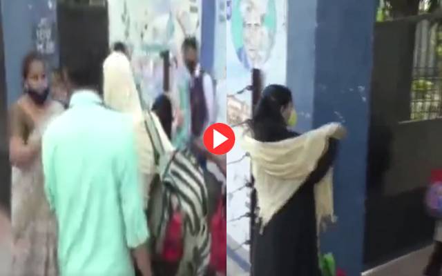 Indian Muslims facing Hijab