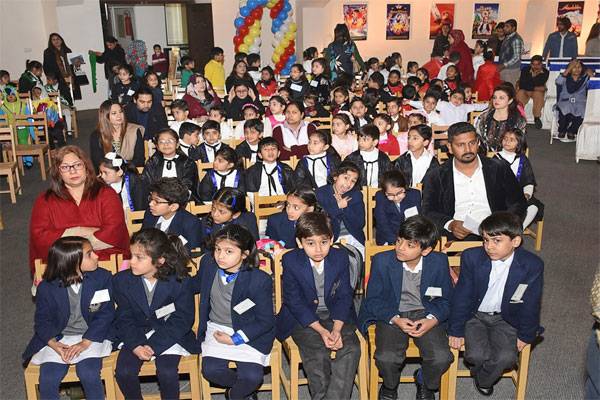 پنجاب میں نجی سکولوں کے لیے نیا قانون تیار
