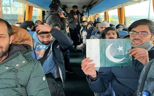 pakistani in ukraine evacuvated